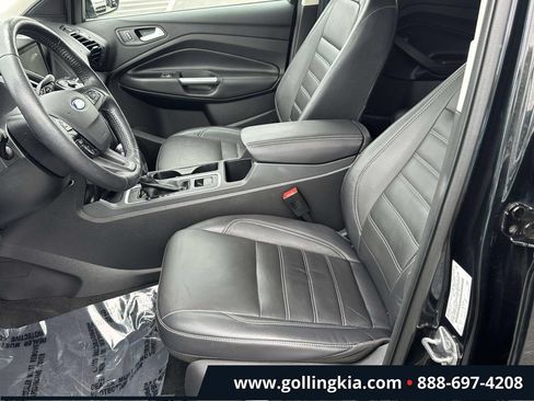Used 2018 Ford Escape Titanium w/ Ford Safe & Smart Package AWD/4WD image 17