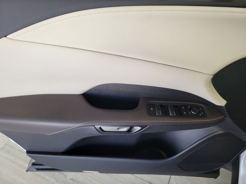 Certified 2024 Lexus RX 350 Premium w/ Accessory Package (Z1) image 20