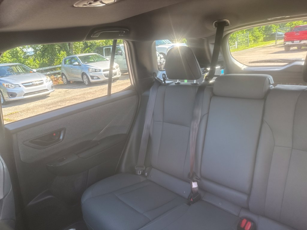 New 2026 Subaru Outback Limited AWD/4WD image 14