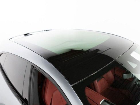 Certified 2025 Ferrari Purosangue image 39