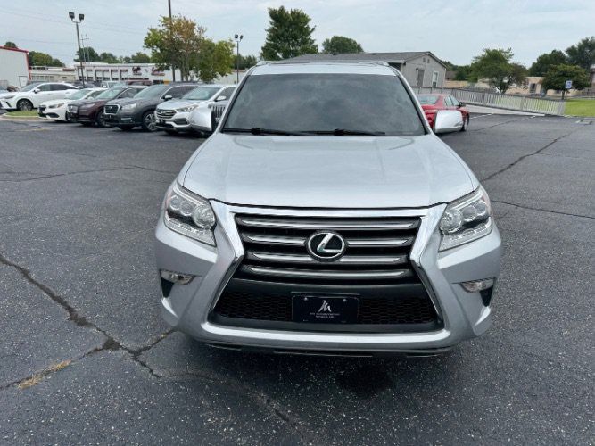 Used 2019 Lexus GX 460 AWD/4WD image 9