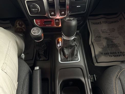 New 2026 Jeep Wrangler Sport AWD/4WD image 33