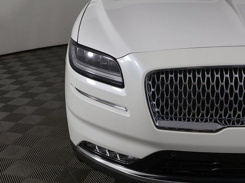 Used 2023 Lincoln Nautilus Reserve w/ Equipment Group 202A AWD/4WD image 14