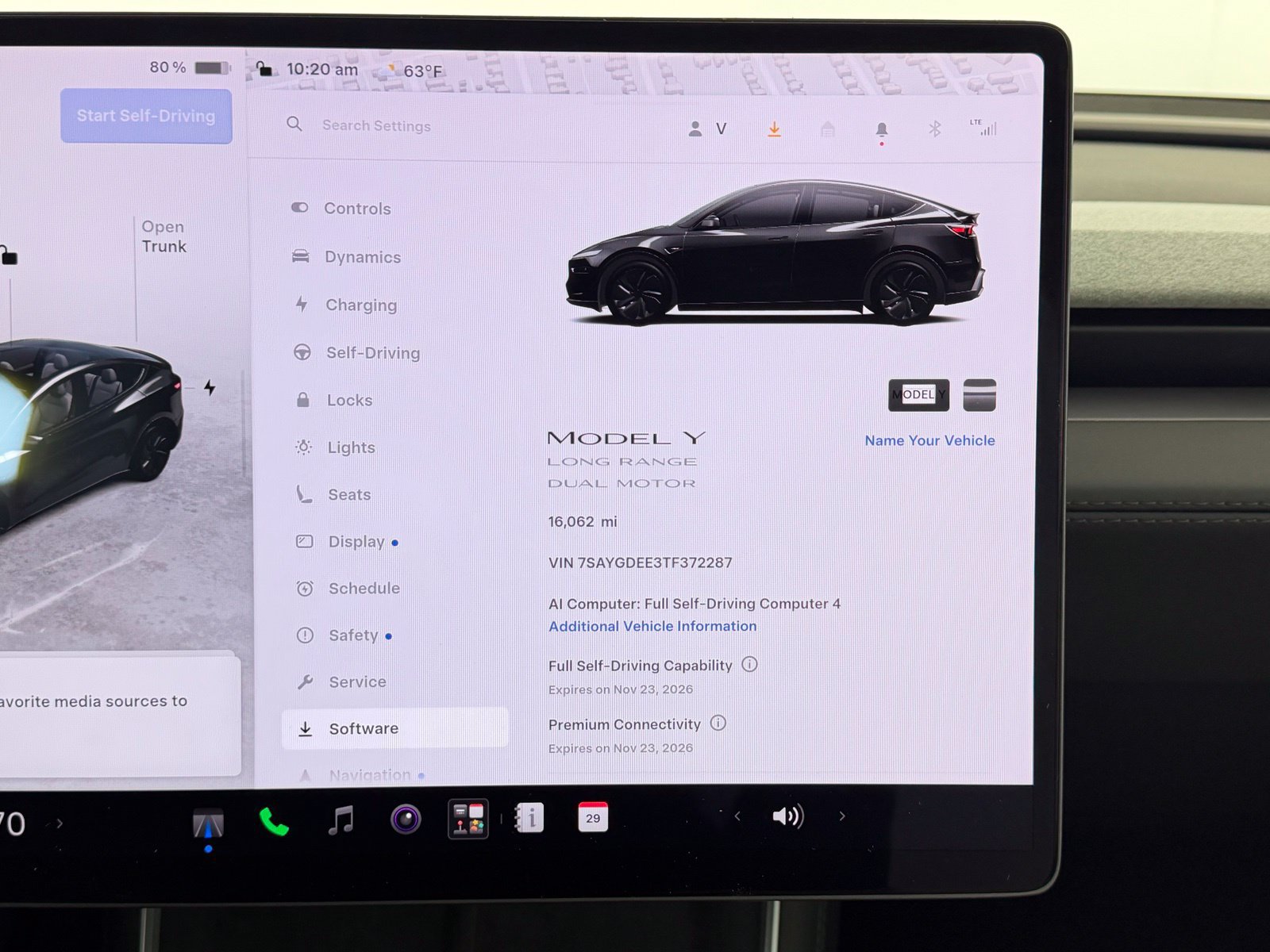 Used 2026 Tesla Model Y AWD image 23