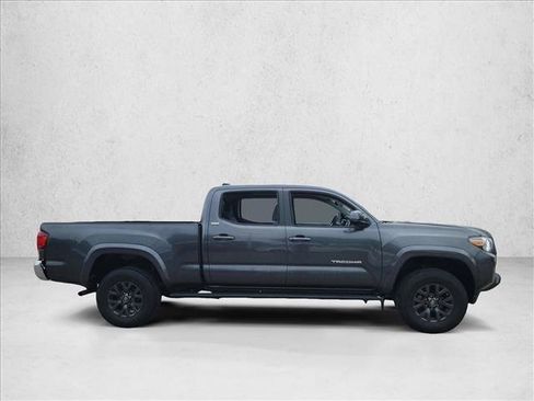 Used 2020 Toyota Tacoma SR5 image 4