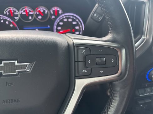 Used 2021 Chevrolet Silverado 1500 LT Trail Boss w/ Convenience Package II image 14