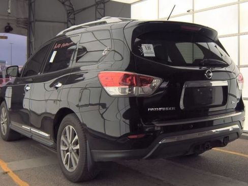 Used 2014 Nissan Pathfinder SL w/ SL Tech Package image 18
