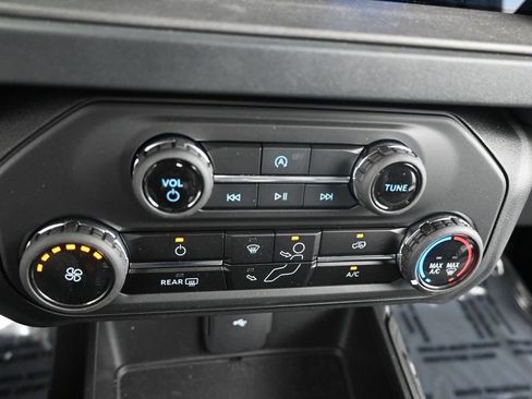 Used 2026 Ford Bronco 2-Door w/ Sasquatch Package AWD/4WD image 32
