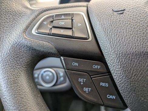 Certified 2019 Ford Escape SE FWD image 21