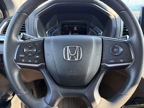Used 2019 Honda Odyssey EX image 15