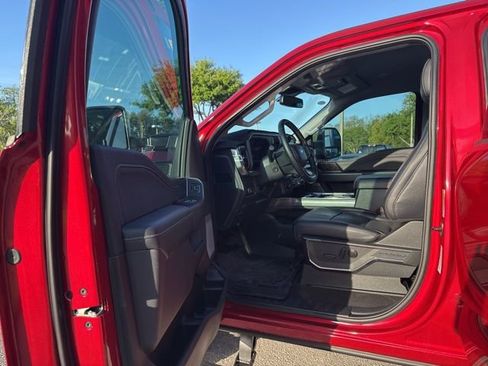 Used 2024 Ford F250 Lariat w/ Lariat Ultimate Package image 12