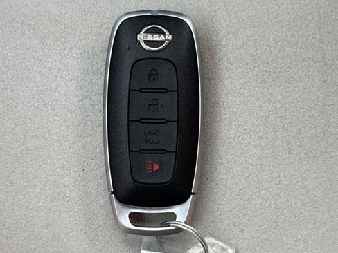 Certified 2024 Nissan Ariya AWD image 27