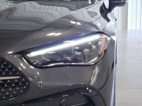 New 2026 Mercedes-Benz CLE 300 4MATIC Coupe image 34