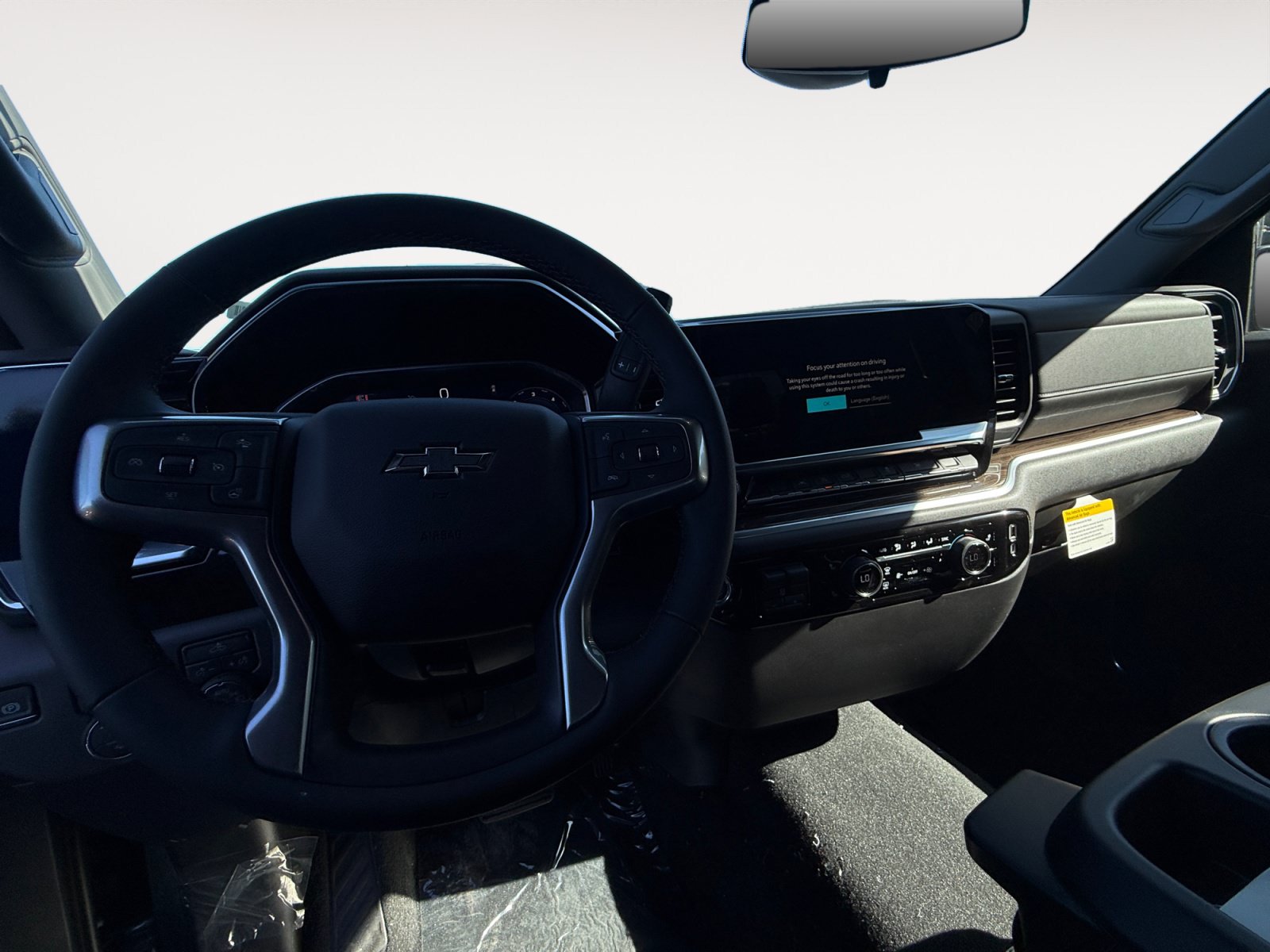 New 2026 Chevrolet Silverado 1500 RST w/ Dark Appearance Package AWD/4WD image 10