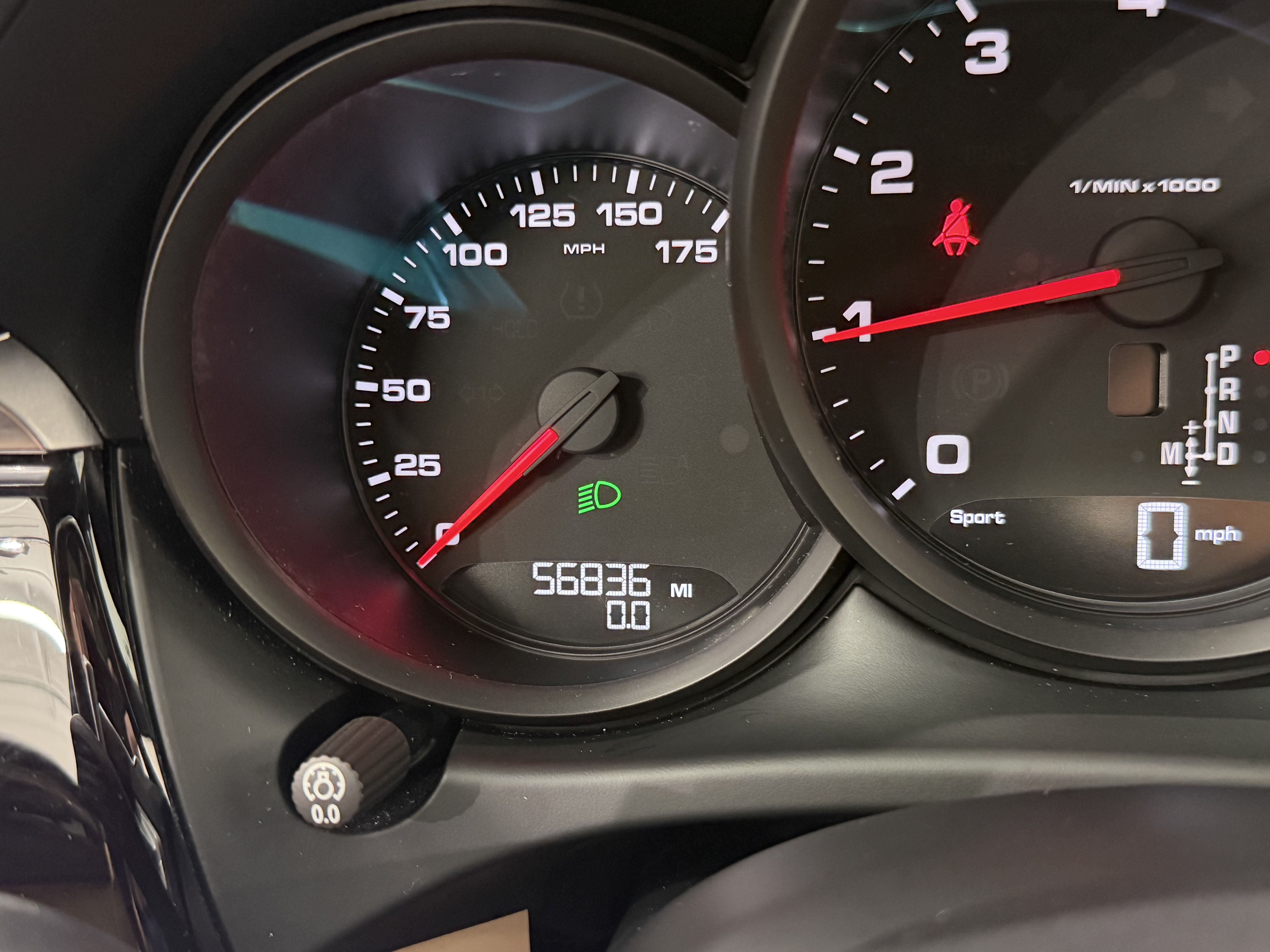 Certified 2021 Porsche Macan AWD/4WD image 50