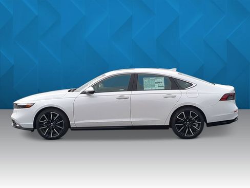 New 2026 Honda Accord Touring image 3