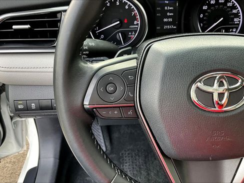 Used 2023 Toyota Camry SE image 23