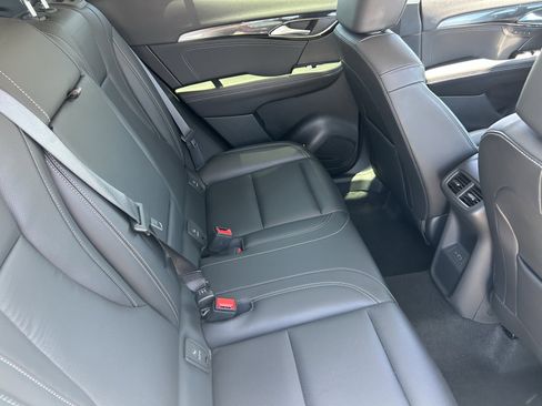 Certified 2024 Buick Envision Preferred AWD/4WD image 14
