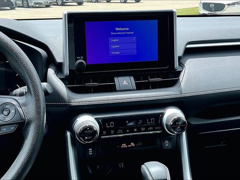 Used 2025 Toyota RAV4 XLE image 7