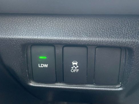 Used 2013 Honda Crosstour EX-L image 25