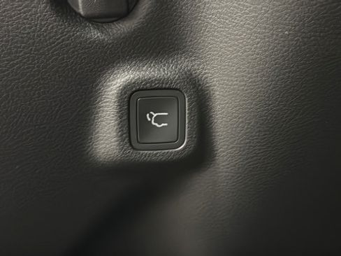 New 2026 Jeep Compass Latitude AWD/4WD image 28