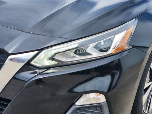 Used 2021 Nissan Altima 2.5 SV FWD image 9