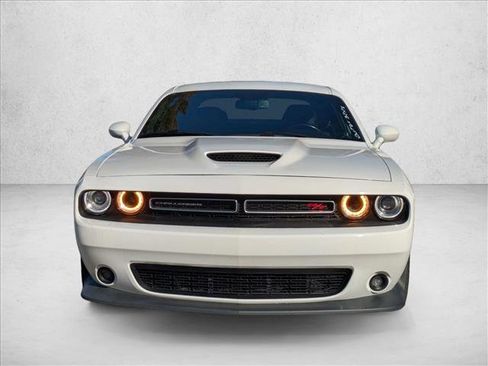 Used 2020 Dodge Challenger R/T image 3