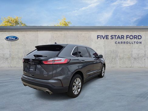 Certified 2024 Ford Edge Titanium image 9
