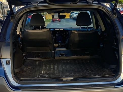 Used 2022 Subaru Outback Limited AWD/4WD image 28