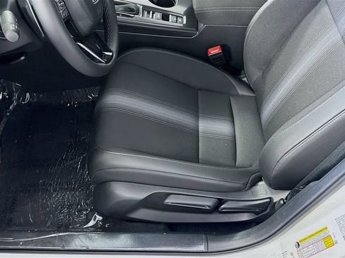 Used 2023 Honda Civic Sport image 15