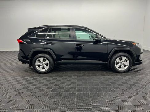 Used 2020 Toyota RAV4 XLE w/ XLE Grade Weather Package AWD/4WD image 7