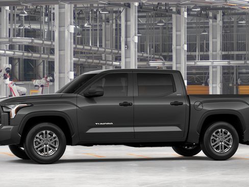 New 2026 Toyota Tundra SR5 w/ TRD Off-Road Package AWD/4WD image 5