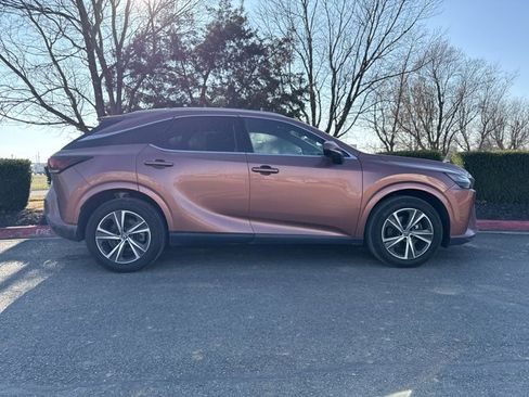 Used 2023 Lexus RX 350 Premium Plus w/ Accessory Package image 2