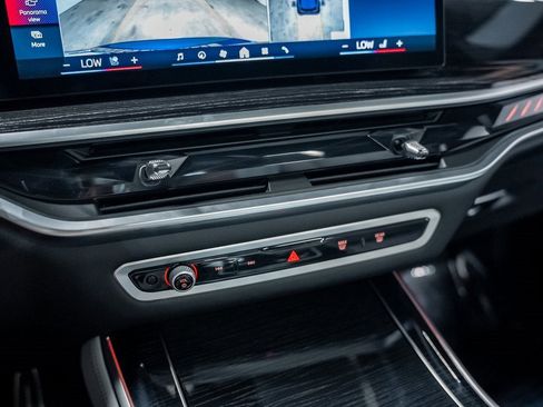 Used 2025 BMW X5 M60i w/ Climate Comfort Package image 55