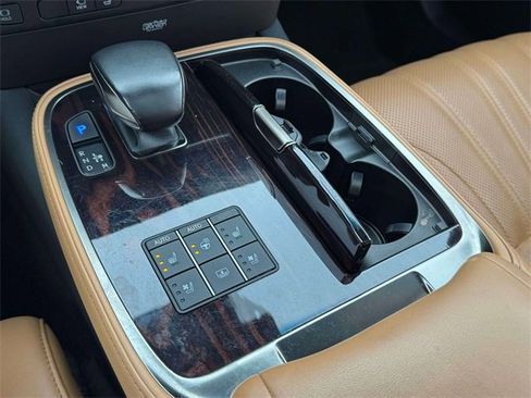 Certified 2023 Lexus LS 500 AWD w/ Luxury Package image 37