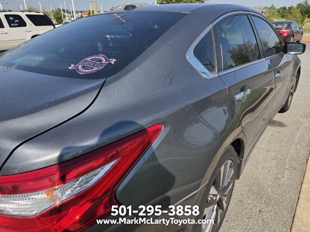 Used 2017 Nissan Altima 2.5 SV FWD image 8
