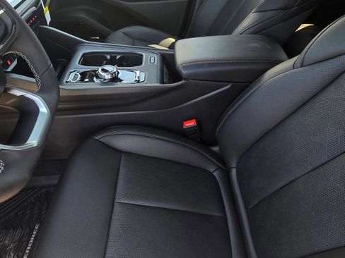 New 2026 Jeep Cherokee Overland AWD/4WD image 13
