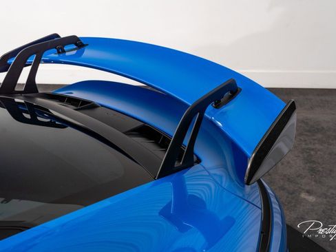 Used 2025 Porsche 911 GT3 image 11