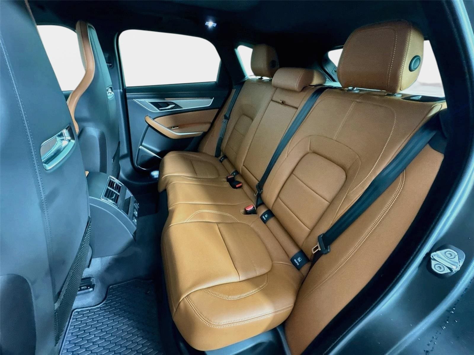 New 2026 Jaguar F-PACE R-Dynamic S AWD/4WD image 24
