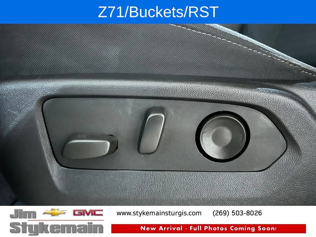Used 2024 Chevrolet Silverado 1500 RST w/ Z71 Off-Road Package AWD/4WD image 13