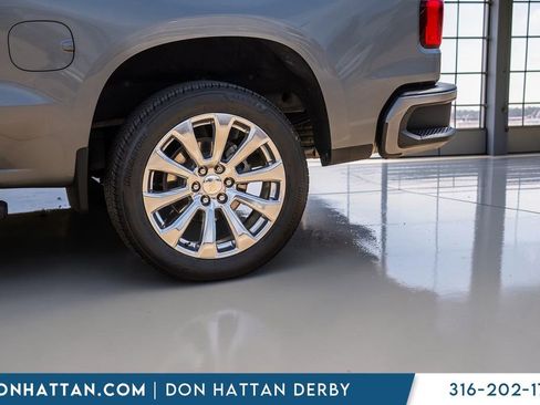 Used 2020 Chevrolet Silverado 1500 High Country AWD/4WD image 36