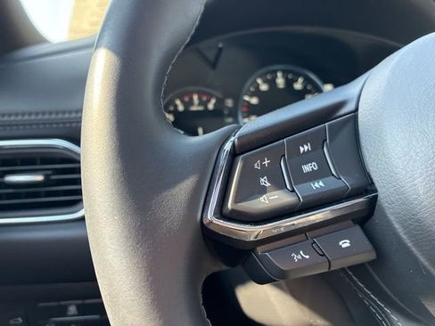 Certified 2025 MAZDA CX-5 Signature image 28