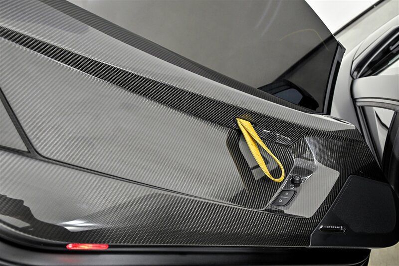 Used 2017 Lamborghini Aventador LP 750-4 Superveloce AWD/4WD image 13