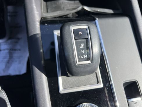 Used 2023 Mitsubishi Outlander SE image 26