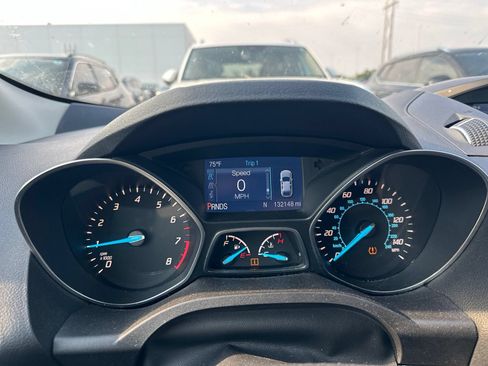 Used 2015 Ford Escape SE FWD image 5
