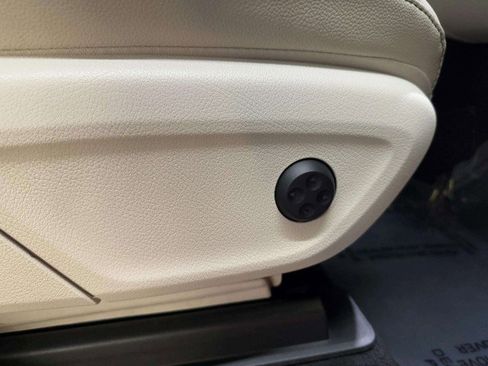 Used 2021 Mercedes-Benz GLE 350 4MATIC image 68