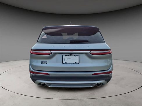 Certified 2024 Lincoln Corsair FWD image 7