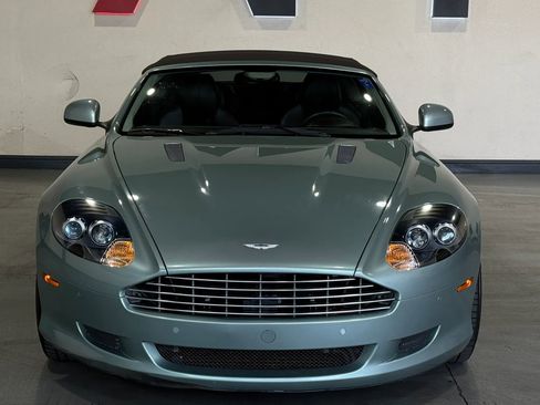 Used 2010 Aston Martin DB9 Volante RWD image 3