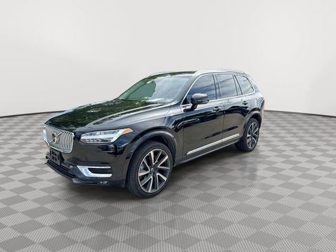 Used 2024 Volvo XC90 B5 Plus image 4