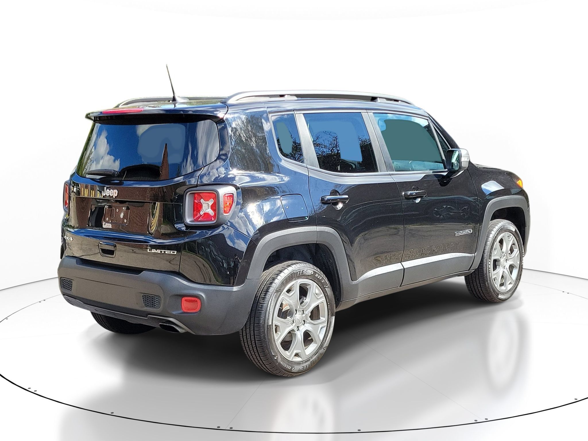 Used 2020 Jeep Renegade Limited AWD/4WD image 4